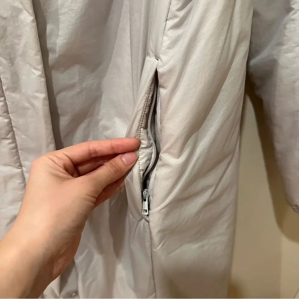 UNIQLO Light Puffer Long Hooded Coat Puffer Parka Womens XS Light grey